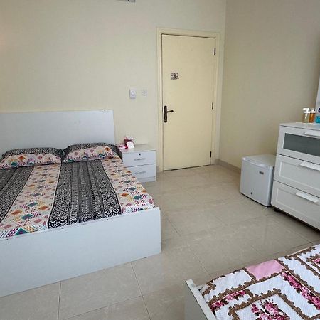 Regular Room Best For Families And Travellers Abu Dhabi Exterior photo